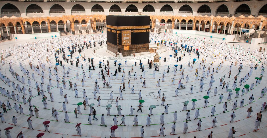 Annual Hajj pilgrimage draws over 1.8 million worshippers