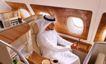 ركاب طيران الإمارات يمكنهم الآن الحصول على خدمة الواي فاي المجانية على متن الطائرة
