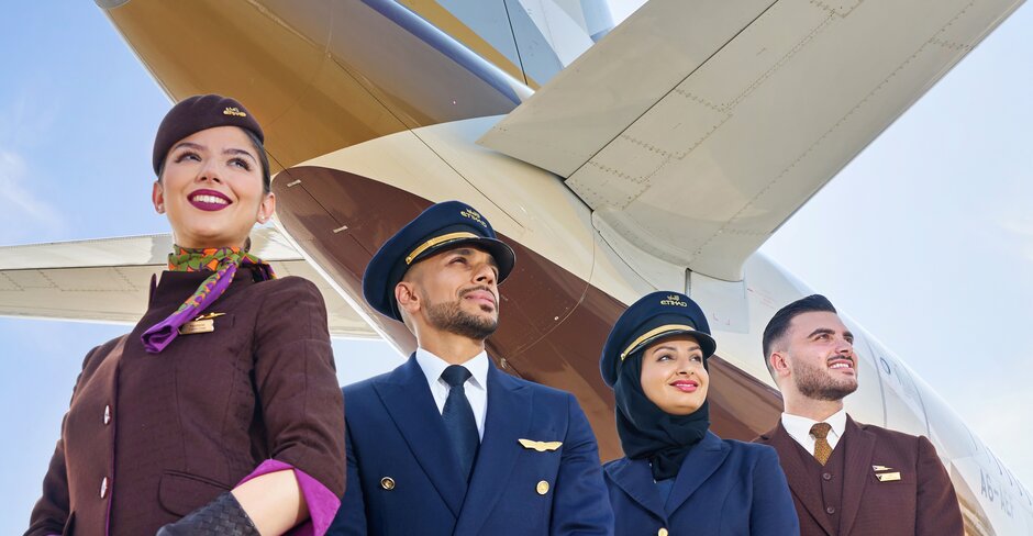 Etihad Airways earns five-star rating at Apex Awards